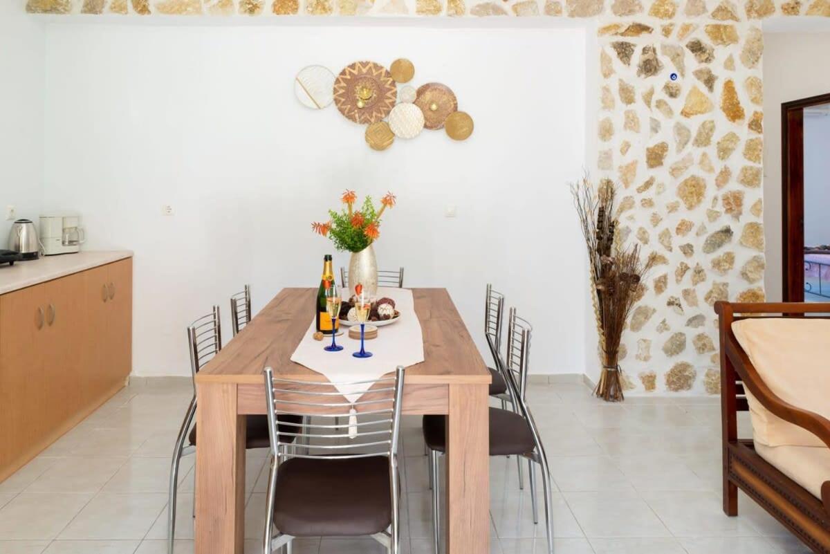 Apartmán Atlantic Cave Haven-Seaside, Fully Equipped Kolymbia Exteriér fotografie